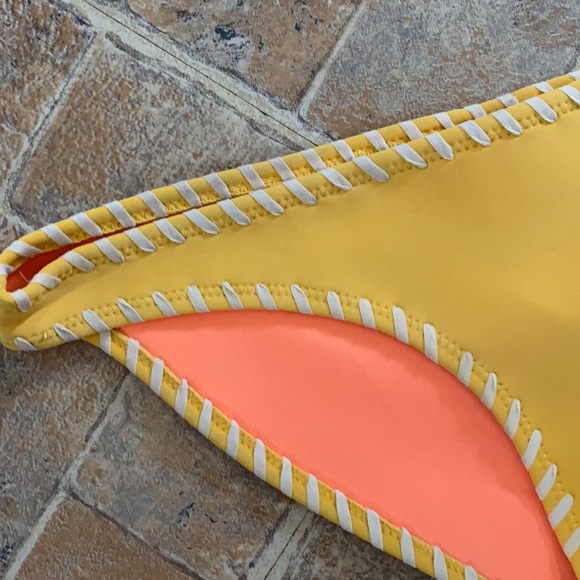 Original Triangl bikini bottoms size women’s extra small - Picture 5 of 9